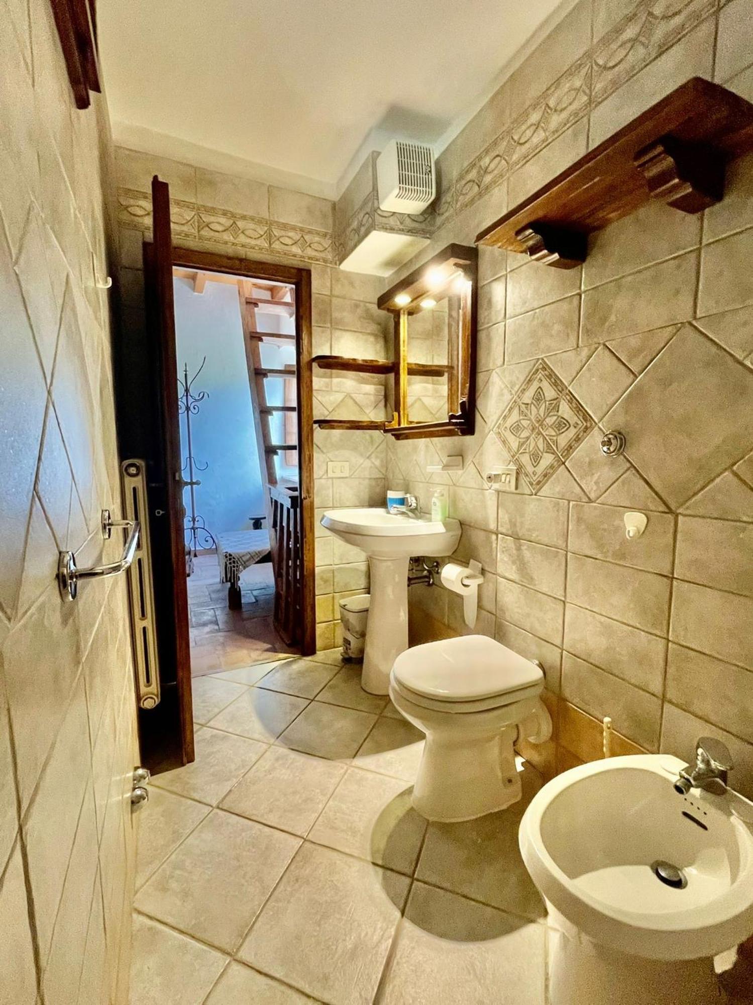 Il Colle - Apartment Pino Florens Exteriör bild