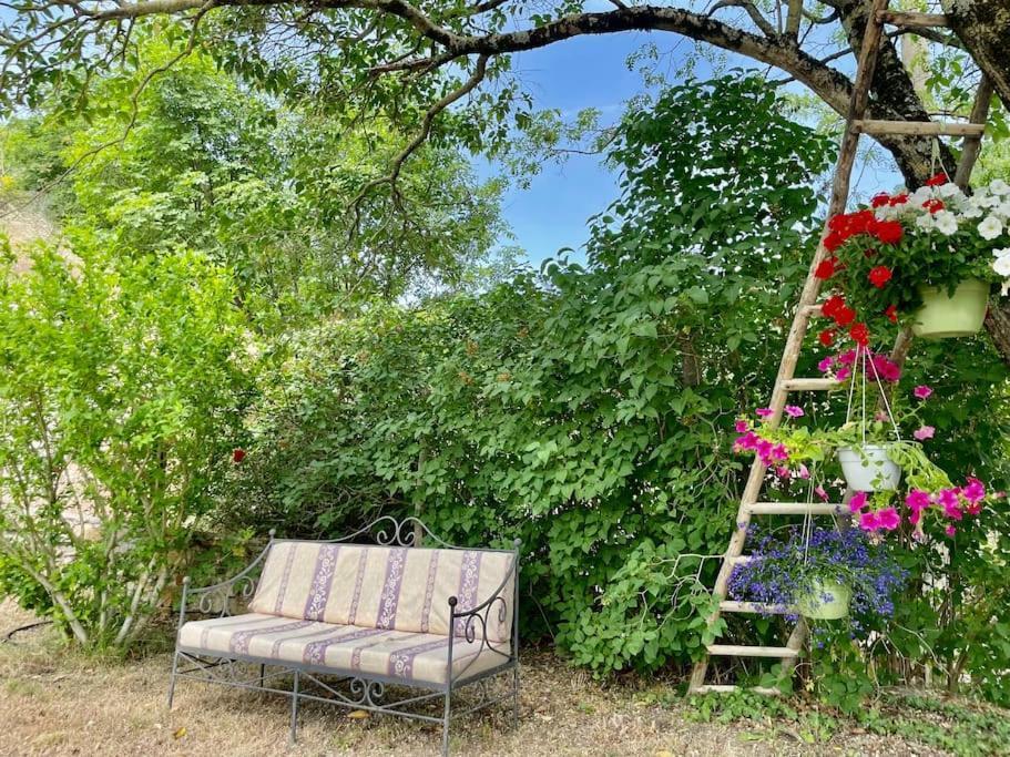 Il Colle - Apartment Pino Florens Exteriör bild